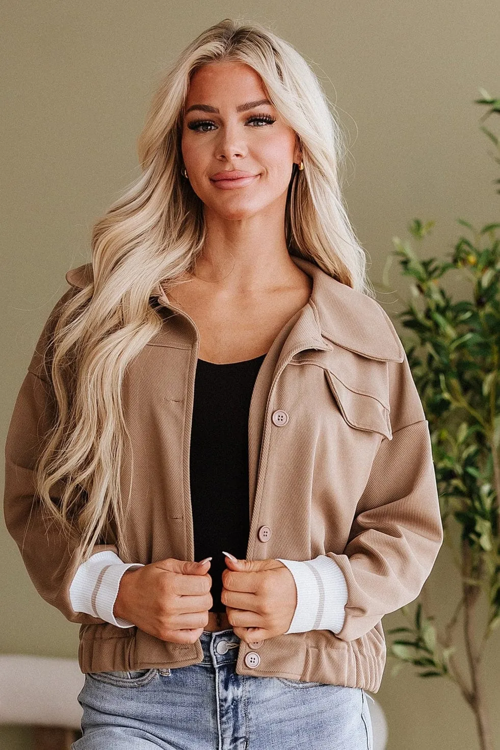 Bernay Contrast Cuffs Jacket | DROPSHIP