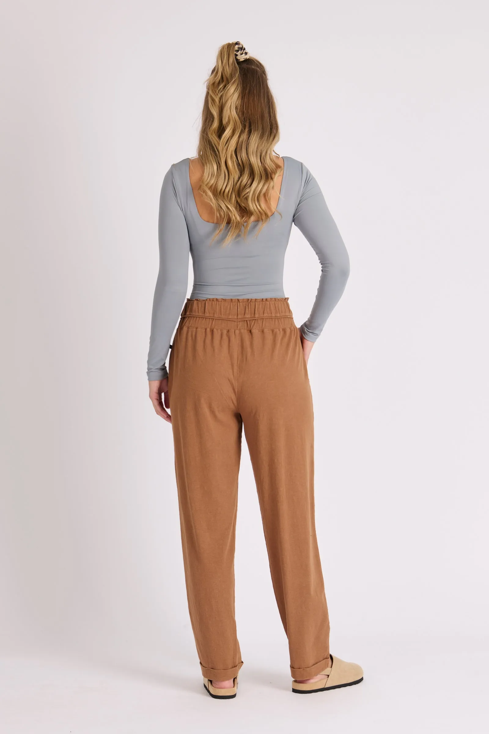 BROWN TRACK PANT
