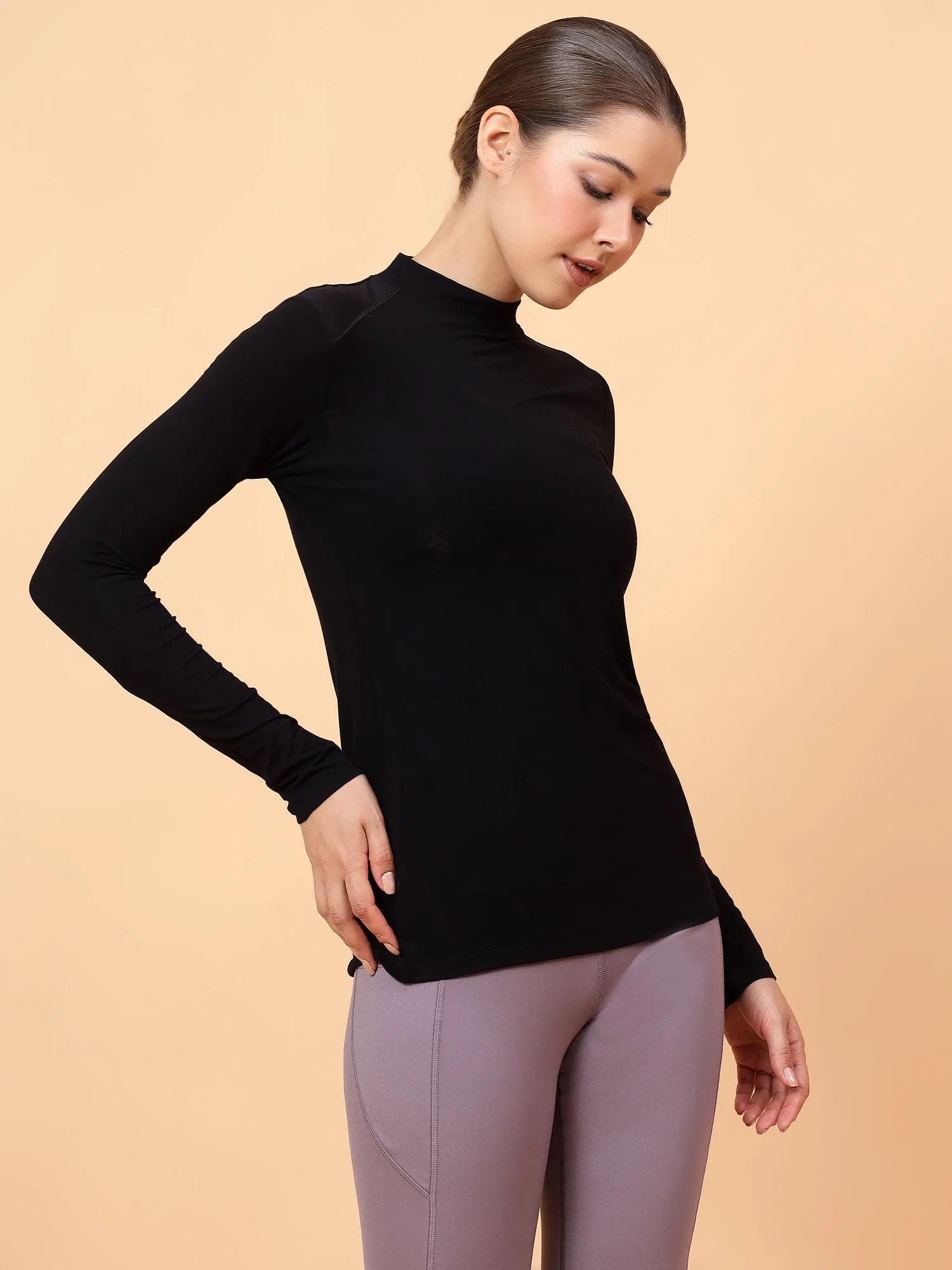 Fitkin Women Black Shoulder Net Panel Tshirt