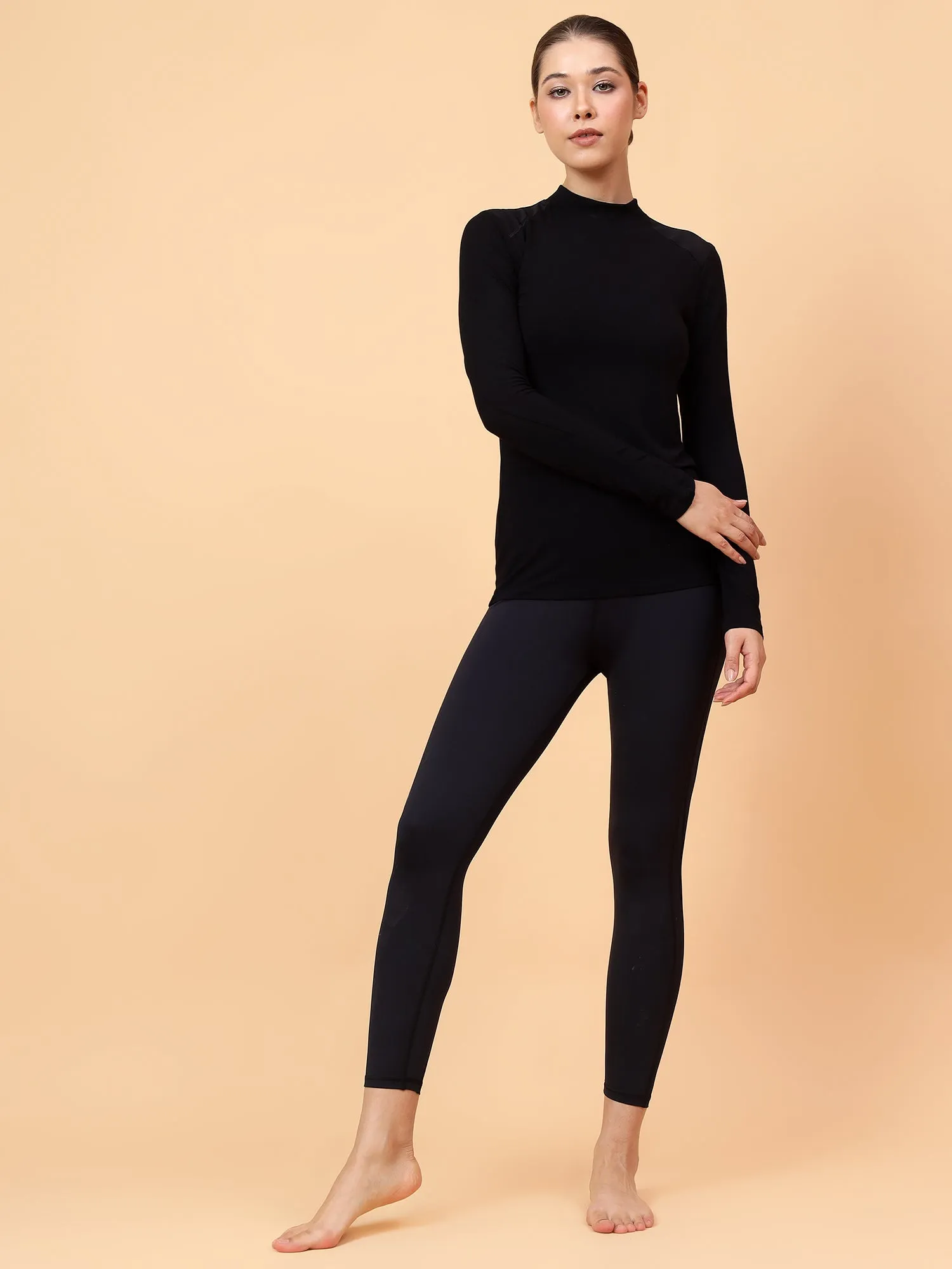 Fitkin Women Black Shoulder Net Panel Tshirt