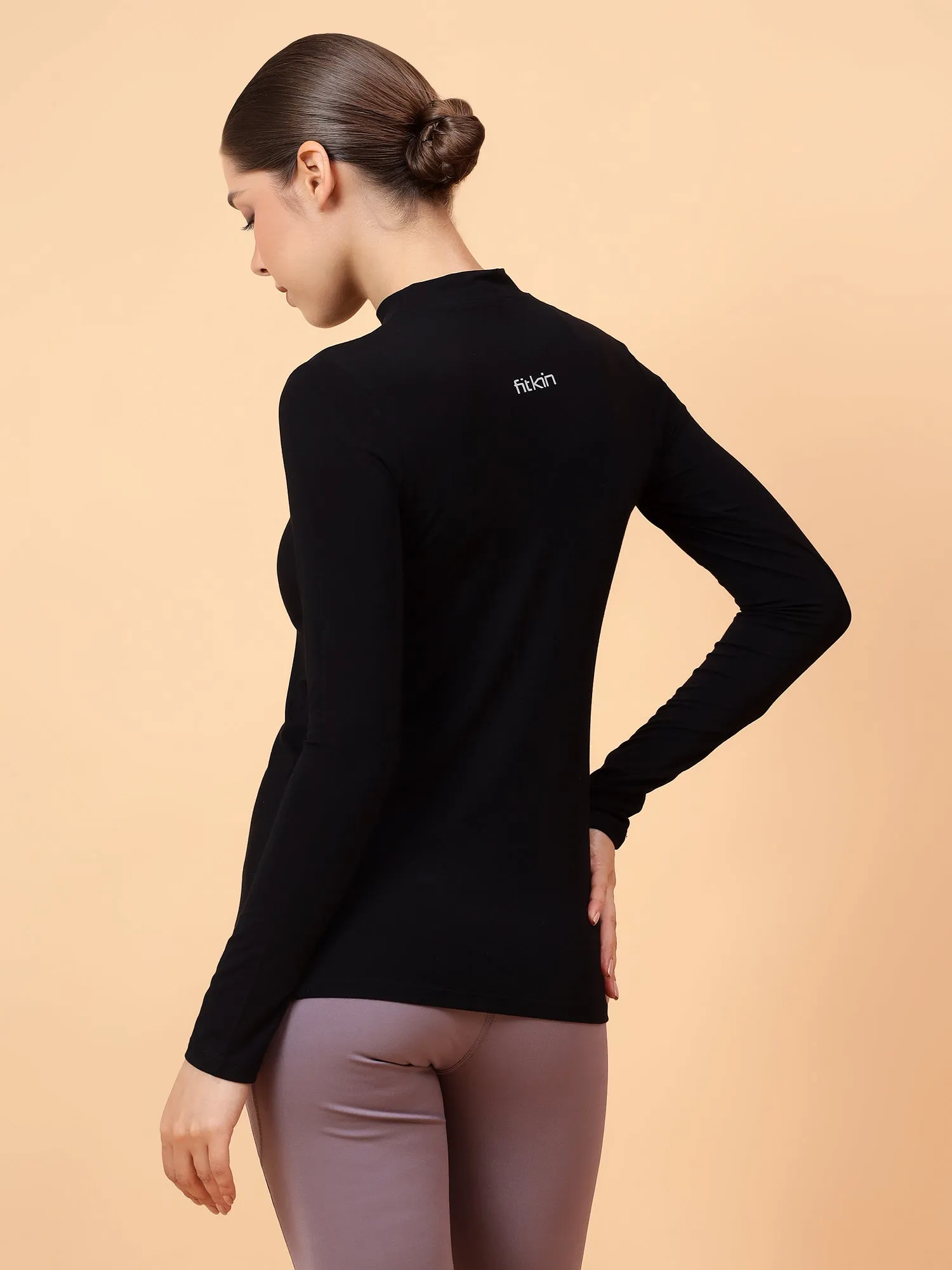 Fitkin Women Black Shoulder Net Panel Tshirt