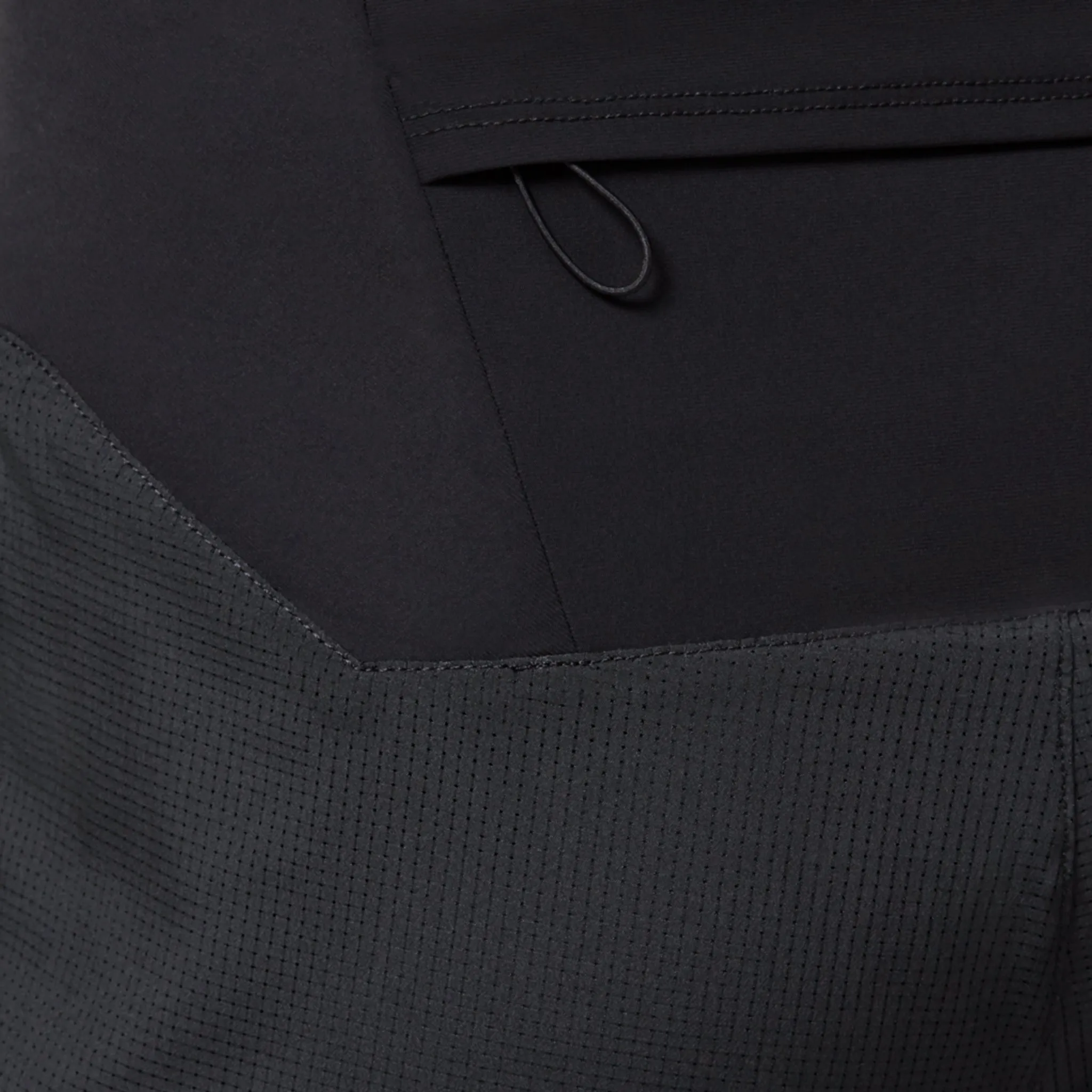 ON Lightweight Shorts Men's Black