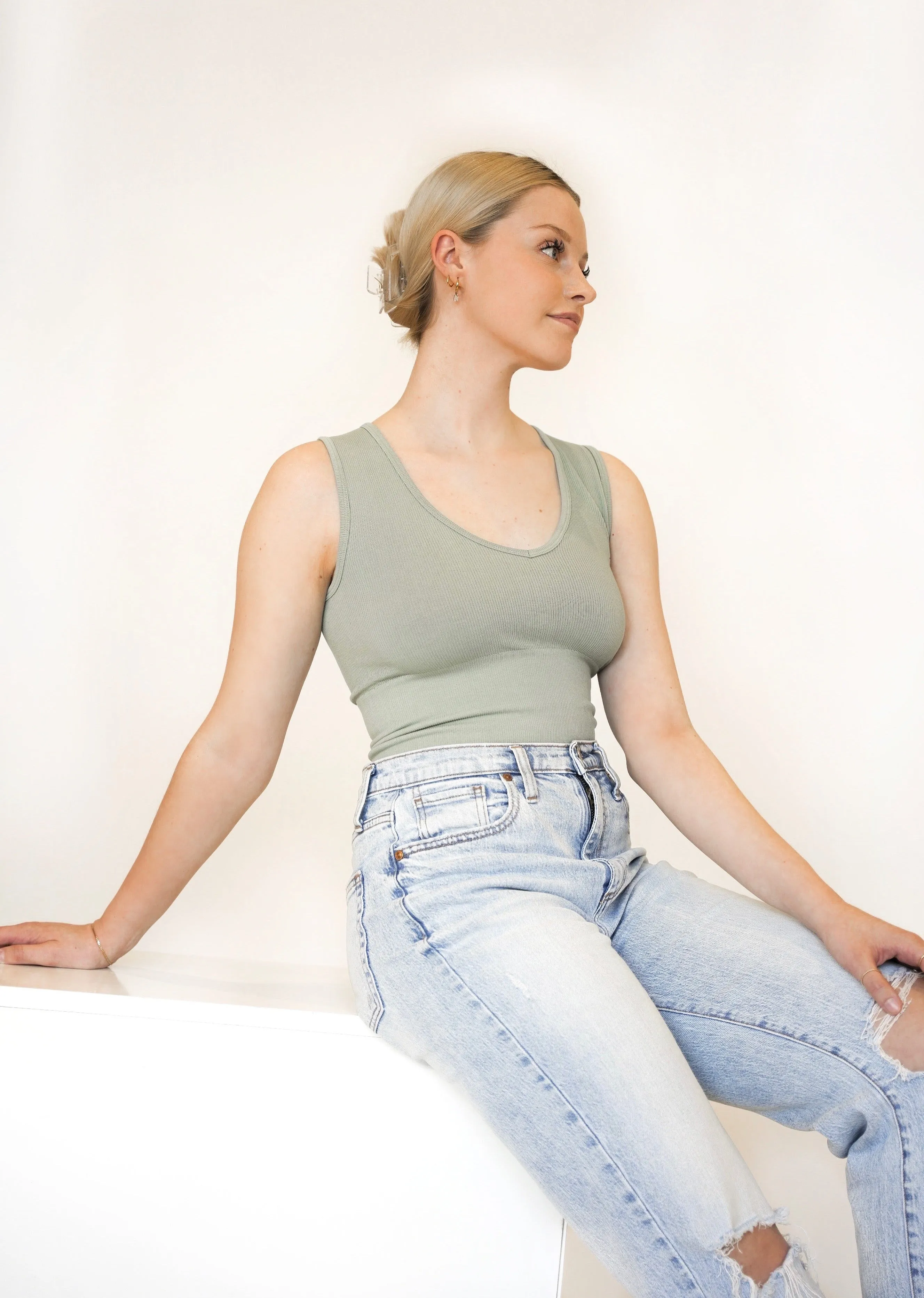 Sylvie Reversible Crew Vneck Top | Lily Pad