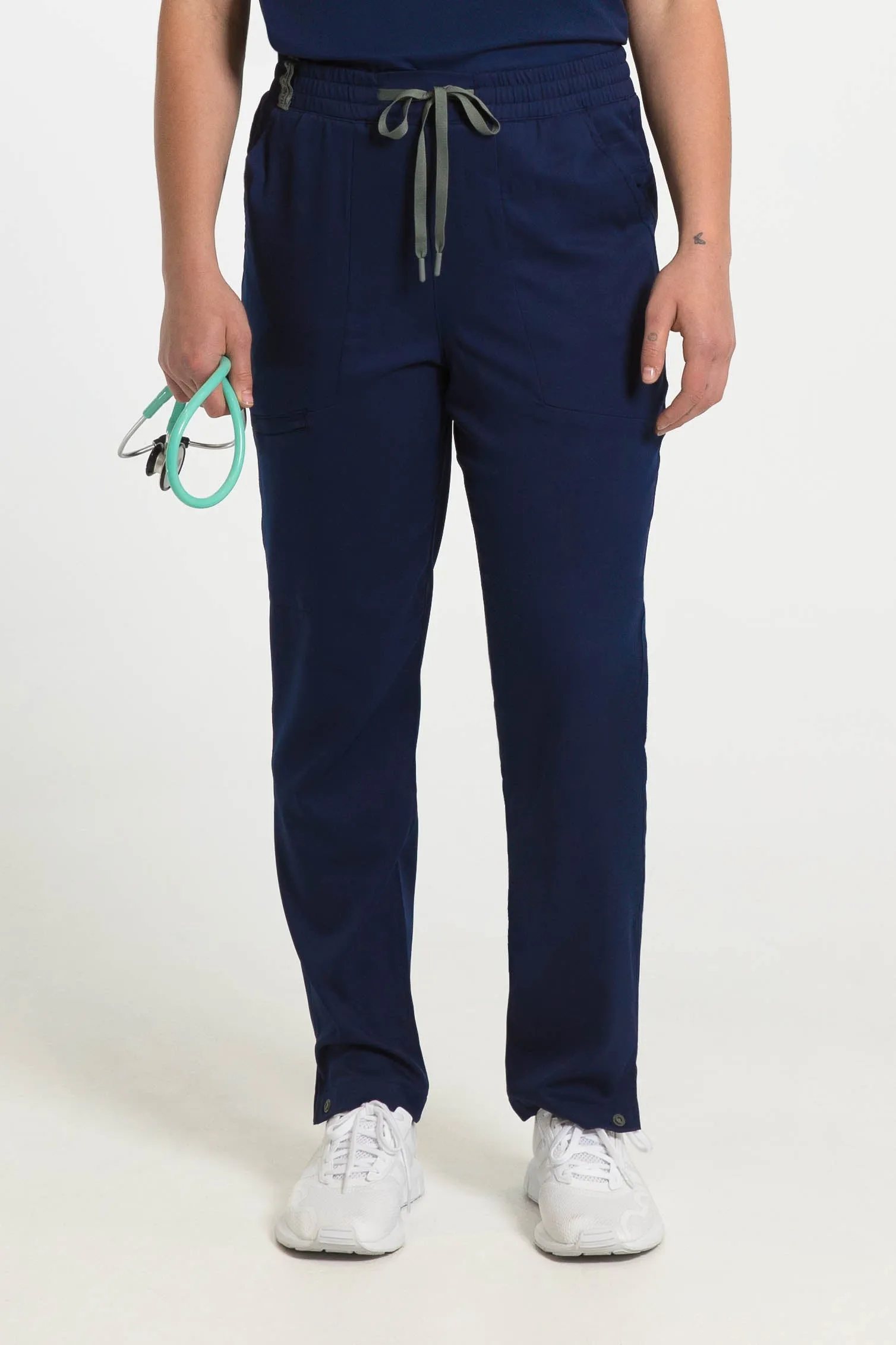 The Cumulus Cargo Scrub Pants - Neptune Navy